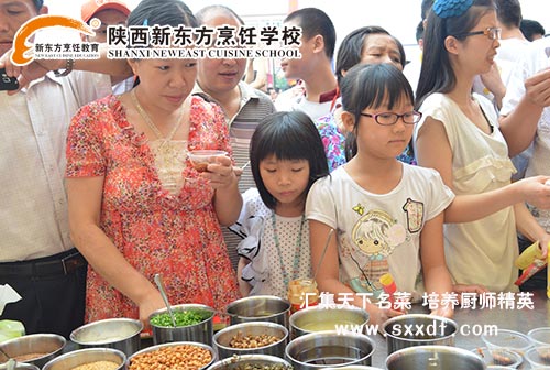 �Ի����ֳ�Ʒ��������ɫС��