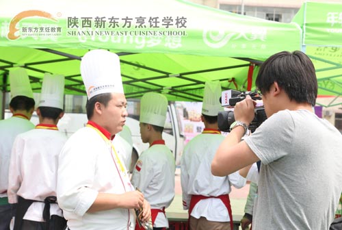 抓拍我校毕业学子