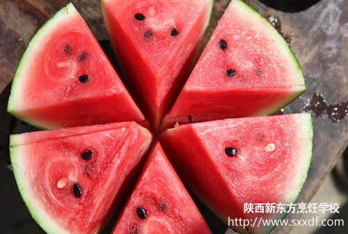大暑养生需多食时令鲜果