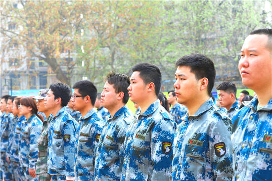 陕西新东方烹饪学校军训