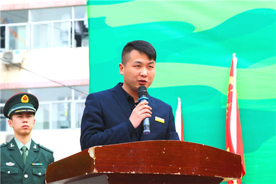 陕西新东方烹饪学校军训