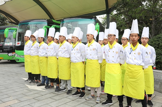 陕西新东方烹饪学子参观天宇菲尔德酒店