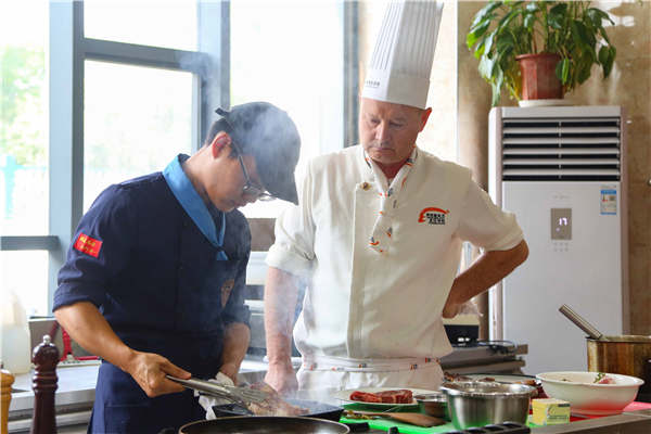 宝鸡中考出成绩来陕西新东方