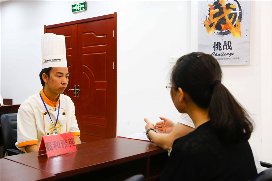 烹饪精英1803班专场招聘会丨“职”为你来,就业不愁!
