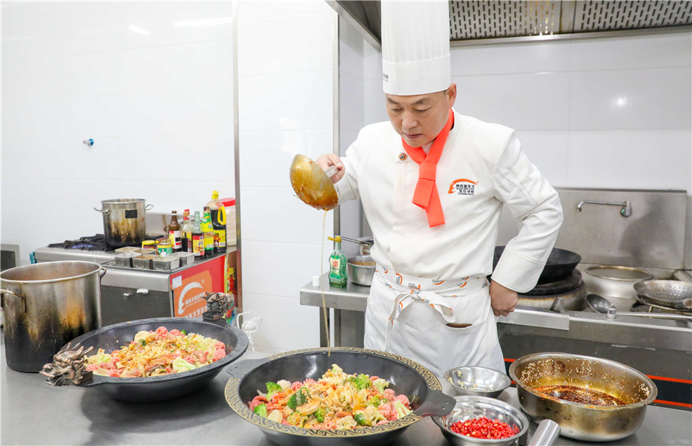 2020��򹤷���ѧ��ʦ�����괴ҵ�б��ϣ�